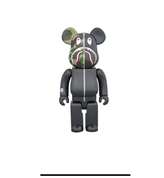 Bearbrick A Bathing Ape 1st Camo Shark 400%
